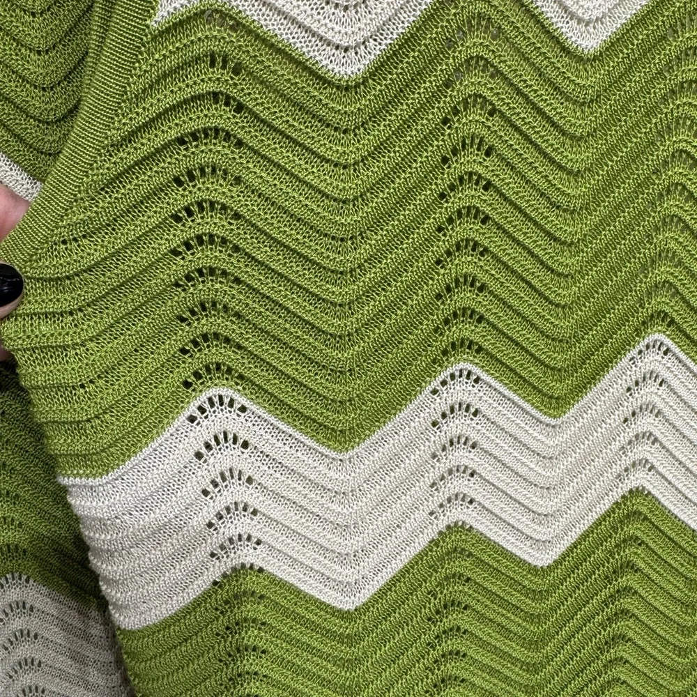 Green and White Chevron Knit Set - Picture 4 of 4